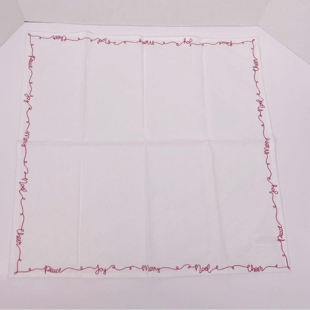 NWOT Ridgefield Home set of 4 white Christmas Peace Joy Merry Noel Cheer napkins - Picture 3 of 5